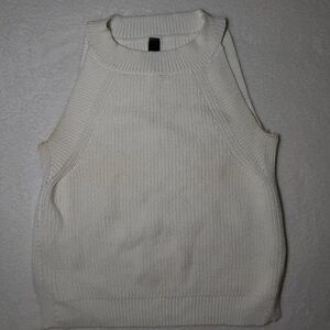 Alya Cream Sleeveless Sweater